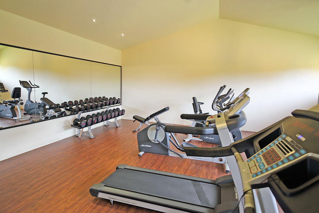 Fitness Center & Yoga 5