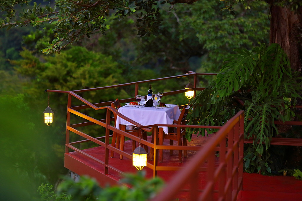 Specialty Dining
